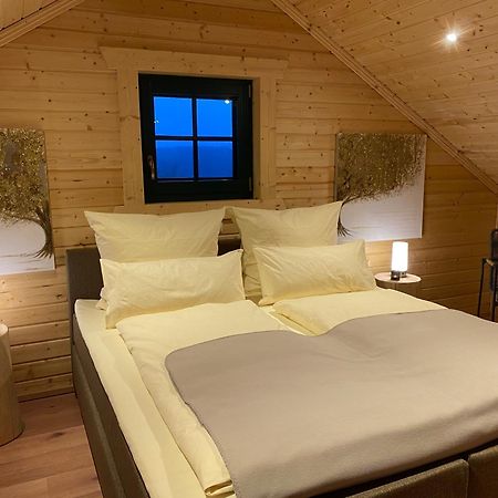 Holzhaus Onkel Fritz Mit Sauna Und Whirlwanne Esch  Eksteriør bilde
